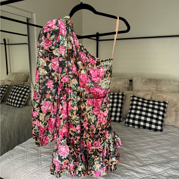 HEMANT& NANDITA- Kilim One Shoulder Short Dress - Picture 5 of 13